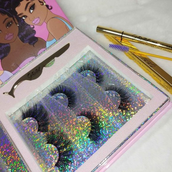Magnetic Eyelash Set w/ Adhesive Eyeliner NEW! - Picture 3 of 5